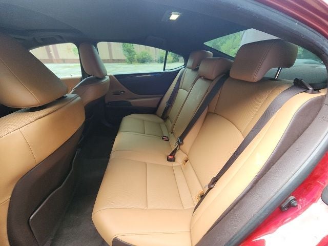 2021 Lexus ES 300h