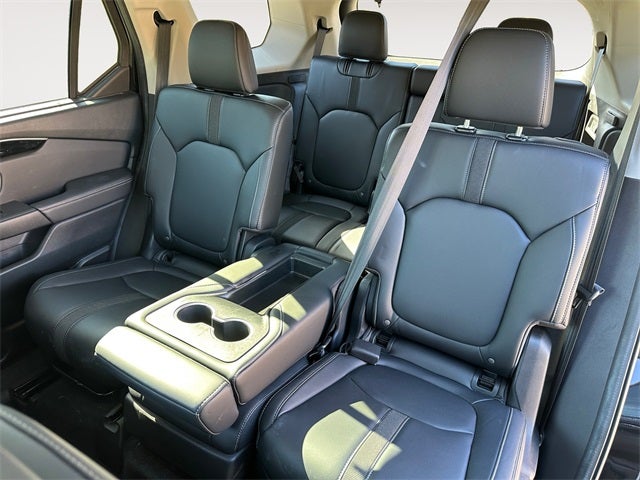 2023 Honda Pilot EX-L 8 Passenger