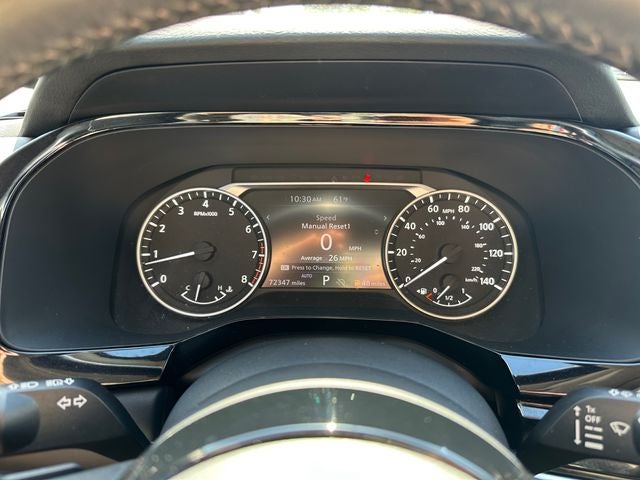 2022 Nissan Pathfinder SV