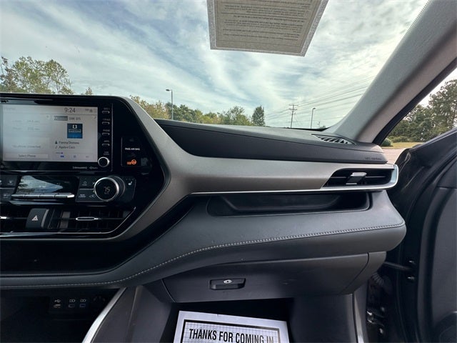 2022 Toyota Highlander XLE