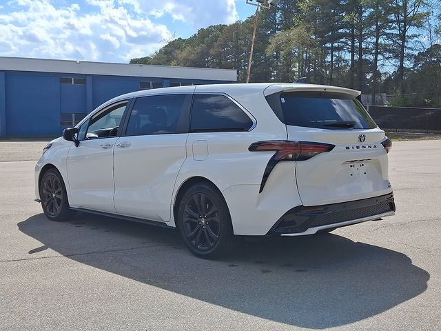2023 Toyota Sienna XSE 7 Passenger