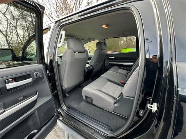 2015 Toyota Tundra SR5