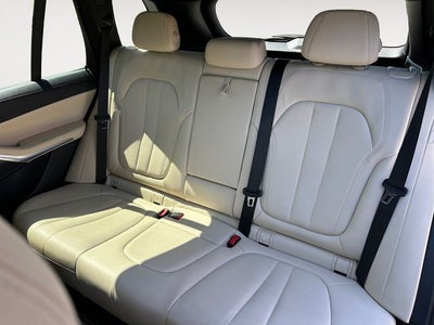 2022 BMW X5 sDrive40i