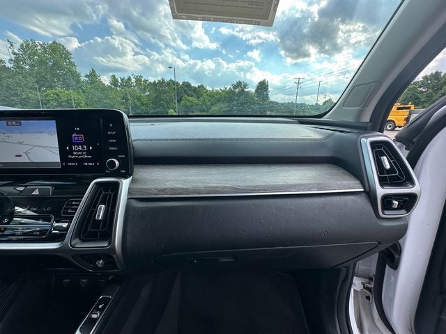 2022 Kia Sorento S