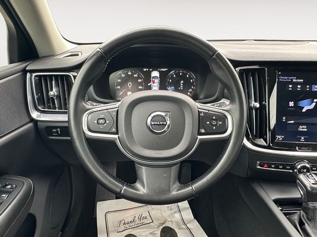 2020 Volvo S60 T5 Momentum