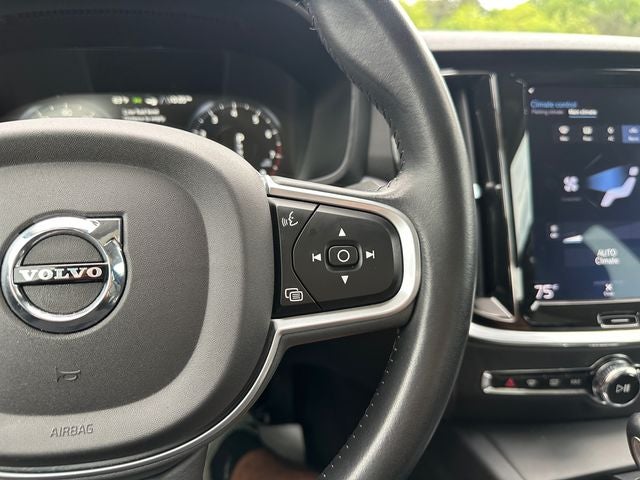 2020 Volvo S60 T5 Momentum