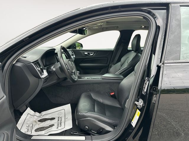 2020 Volvo S60 T5 Momentum