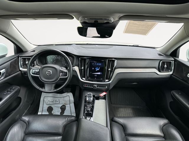 2022 Volvo S60 B5 Inscription