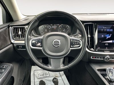 2022 Volvo S60 B5 Inscription