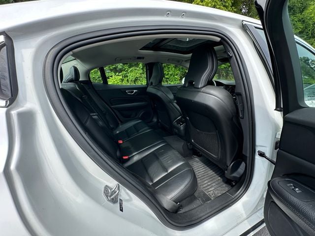 2022 Volvo S60 B5 Inscription