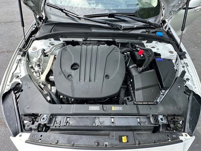 2022 Volvo S60 B5 Inscription