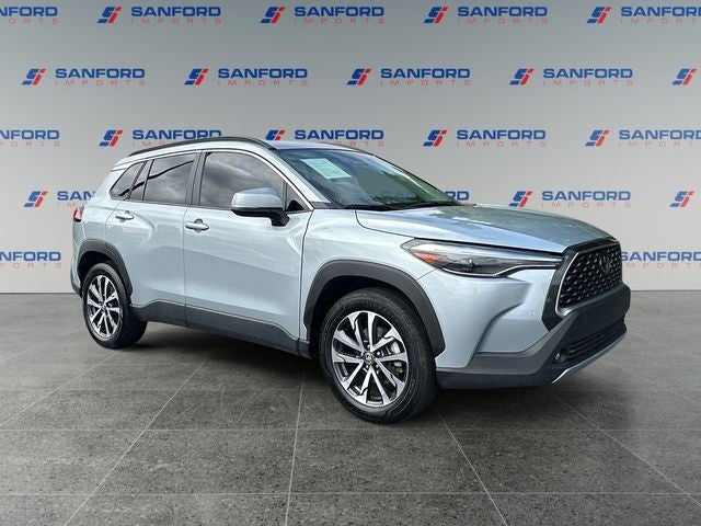 2023 Toyota Corolla Cross XLE