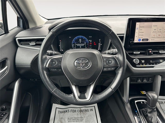 2023 Toyota Corolla Cross XLE