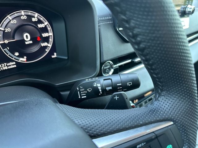 2023 Mitsubishi Outlander PHEV SE