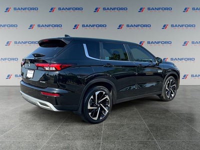 2023 Mitsubishi Outlander PHEV SE