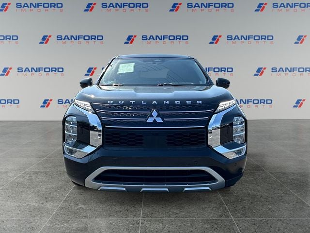 2023 Mitsubishi Outlander PHEV SE