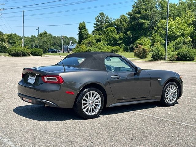 2017 FIAT 124 Spider Classica
