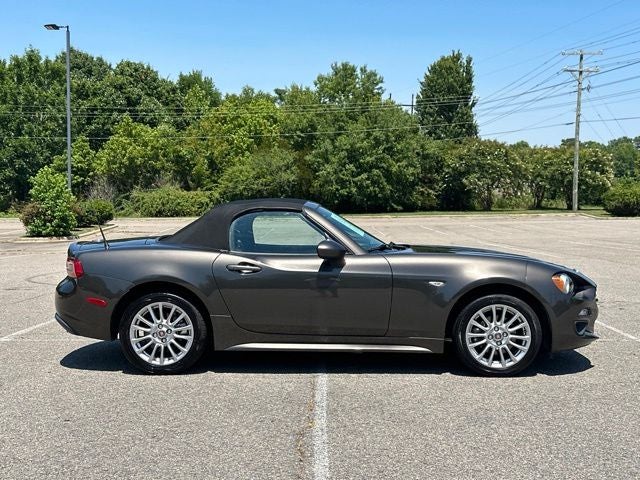 2017 FIAT 124 Spider Classica