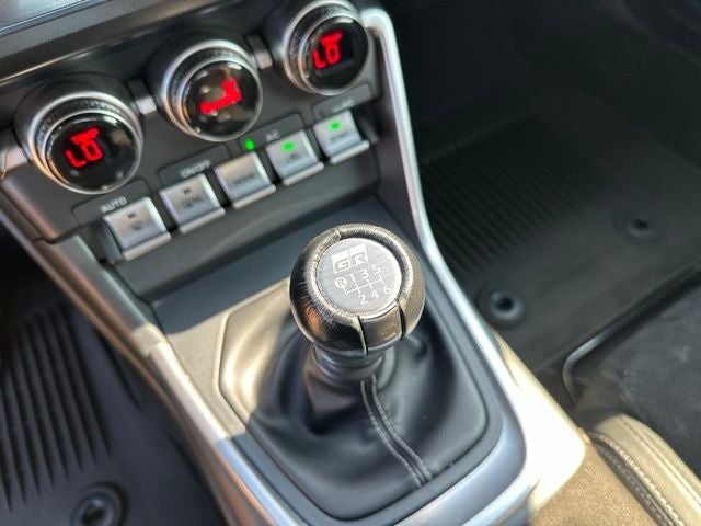 2023 Toyota GR86 Premium
