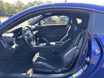 2023 Toyota GR86 Premium