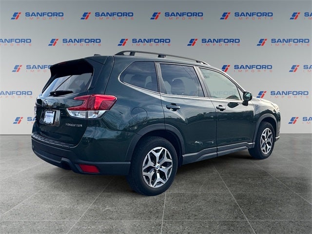 2023 Subaru Forester Premium