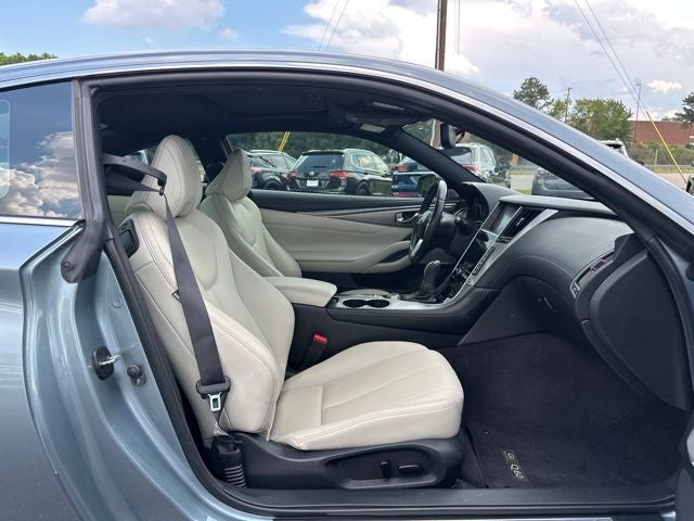 2018 INFINITI Q60 3.0t LUXE