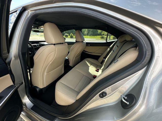 2020 Lexus IS 300 F sport