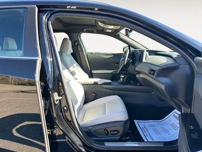 2023 Lexus UX 250h Premium