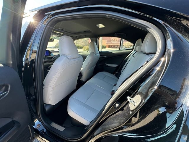 2023 Lexus UX 250h Premium