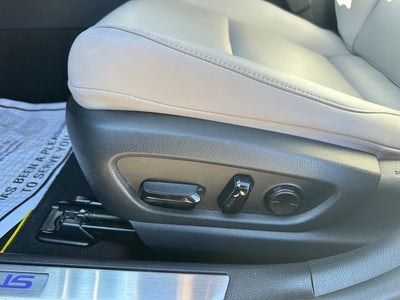 2023 Lexus UX 250h Premium