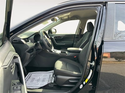 2023 Toyota RAV4 Hybrid LE