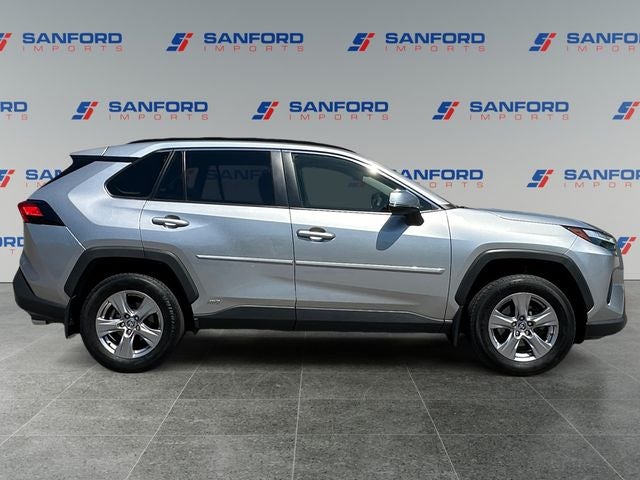 2023 Toyota RAV4 Hybrid XLE