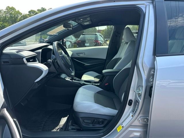2024 Toyota Corolla Hatchback XSE