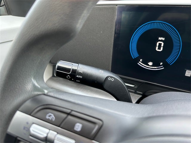 2024 Hyundai Kona SE