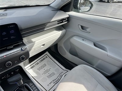 2024 Hyundai Kona SE