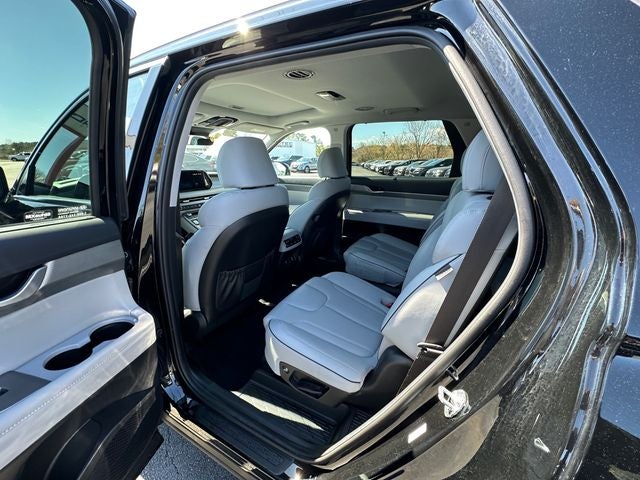 2025 Hyundai Palisade SEL Premium 7 Passenger