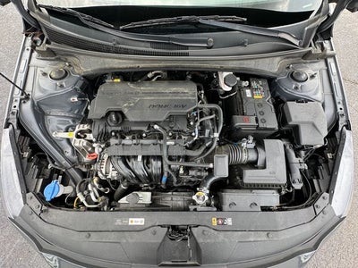 2023 Hyundai Elantra SE