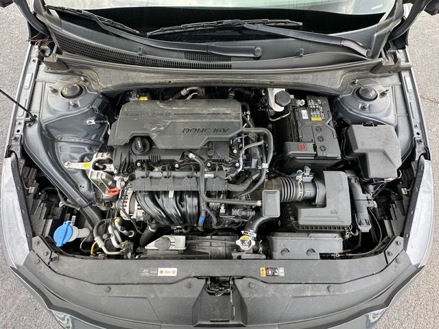 2023 Hyundai Elantra SE
