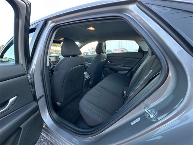 2023 Hyundai Elantra Hybrid Blue