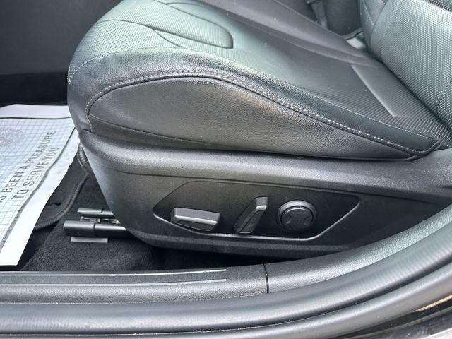 2022 Hyundai Elantra Limited