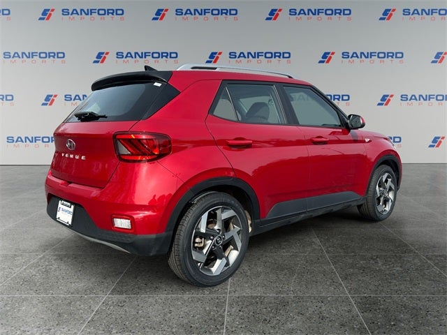 2022 Hyundai Venue SEL