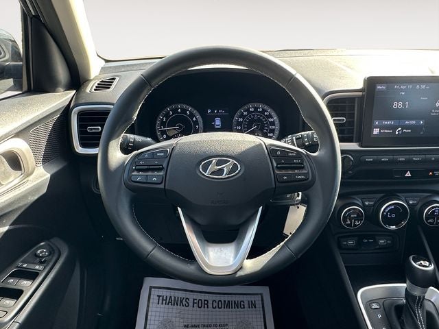 2022 Hyundai Venue SEL
