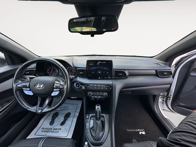 2022 Hyundai Veloster N Base