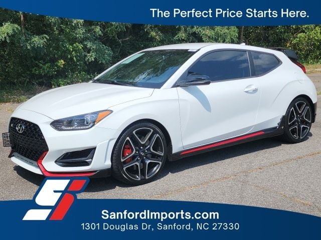 2022 Hyundai Veloster N Base