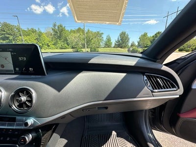 2021 Kia Stinger GT1