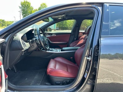 2021 Kia Stinger GT1