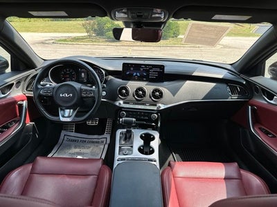2022 Kia Stinger GT1