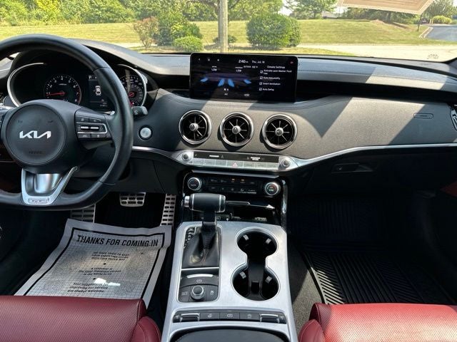 2022 Kia Stinger GT1