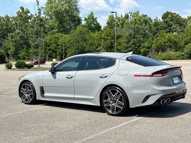 2022 Kia Stinger GT1