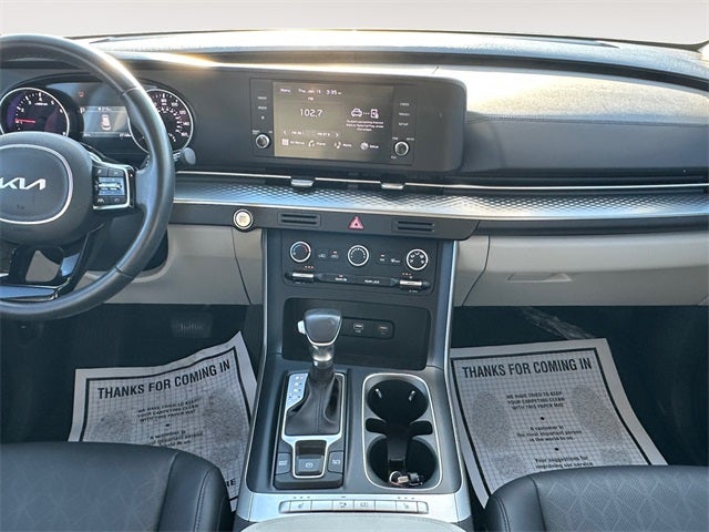 2024 Kia Carnival LX